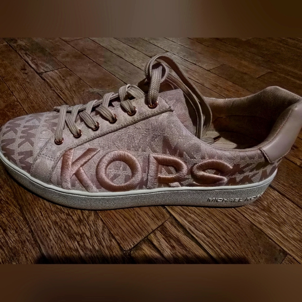 Michael Kors Pink Logo Sneakers